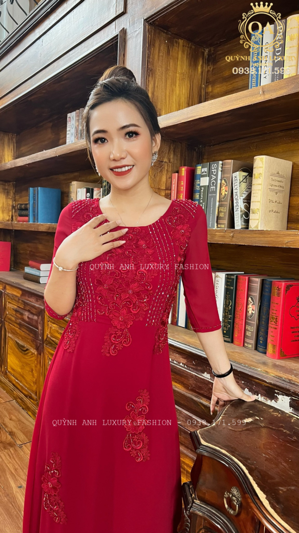ÁO DÀI DẠ HỘI TRUNG NIÊN LUXURY SAPPHIRE DRESS